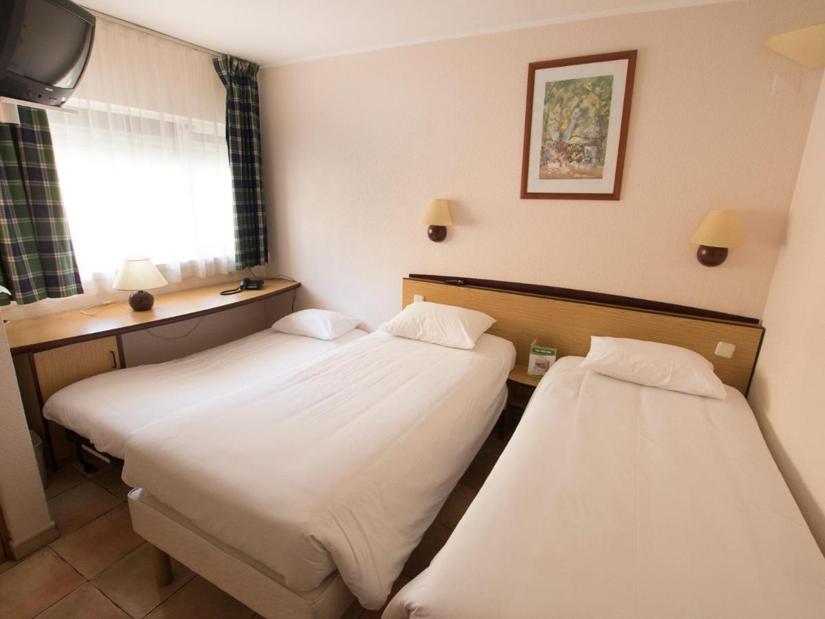 Hotel Campanile Lisboa Sud - Setúbal Extérieur photo