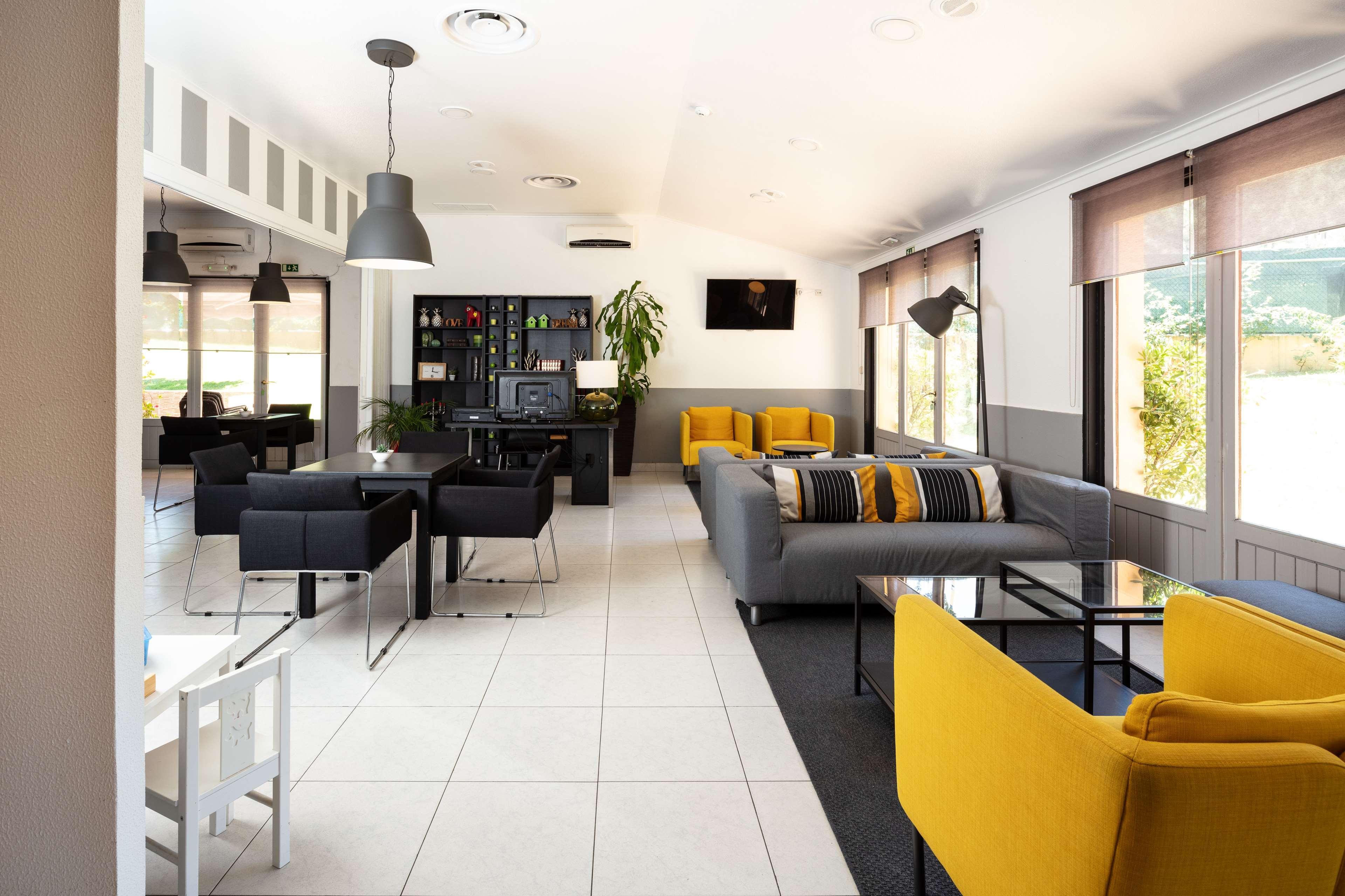 Hotel Campanile Lisboa Sud - Setúbal Extérieur photo