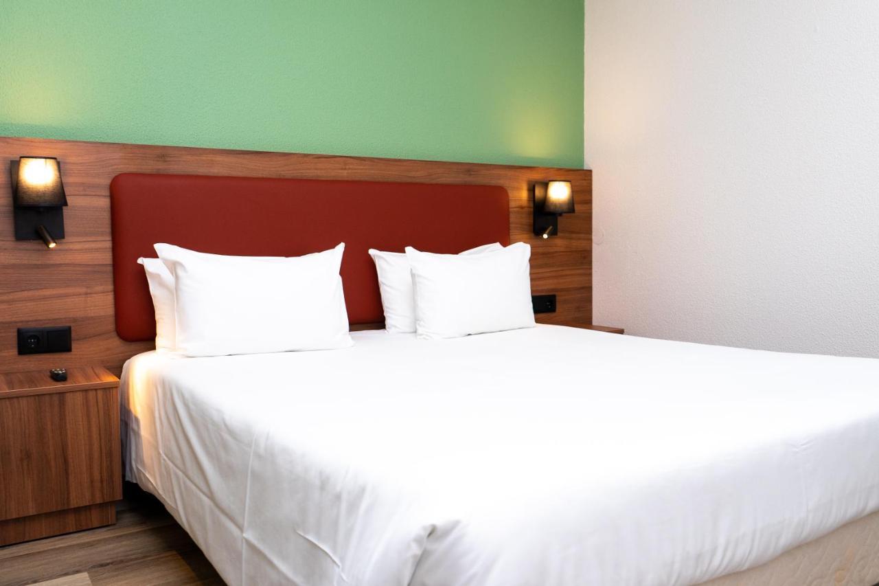 Hotel Campanile Lisboa Sud - Setúbal Extérieur photo