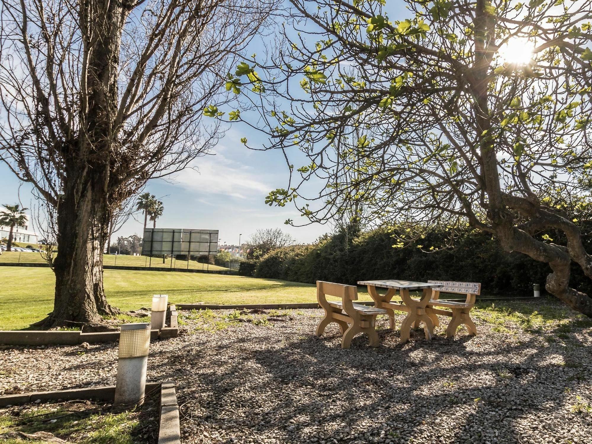 Hotel Campanile Lisboa Sud - Setúbal Extérieur photo