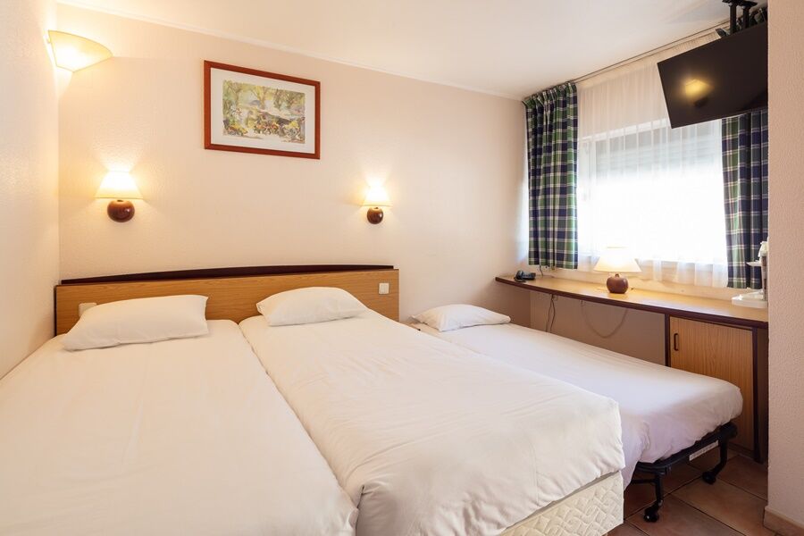 Hotel Campanile Lisboa Sud - Setúbal Extérieur photo
